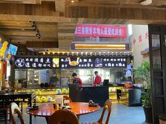 大堂-徽三说·土徽菜·中国徽菜连锁品牌(一中店)