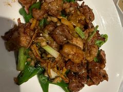 酸菜炒猪板筋-炳胜公馆(珠江新城店)