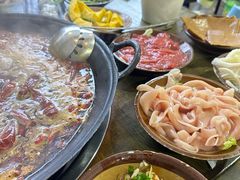 -黄潇洒老火锅(九眼桥宏济巷店)