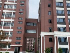 -上海市曹杨第二中学