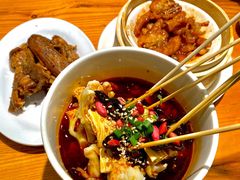 钵钵鸡-诚铭记·虾仁汤包·成都小吃(融创店)