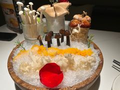 -领鲜天下·焗海鲜·花胶鸡(天目里店)