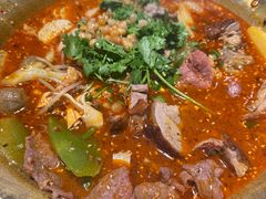 -张翻越·川渝冒菜·武汉黑鸭煲(城北万象城店)