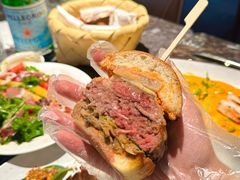 -LESCEDARS Brasserie Bistro香柏树