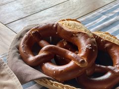 德式碱水面包棒-Paulaner·德国帕拉娜自酿啤酒餐厅(海上世界店)
