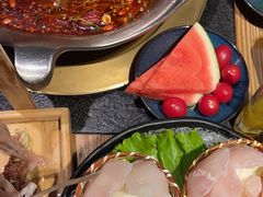 -湊湊火锅·茶憩(南京东路悦荟店)