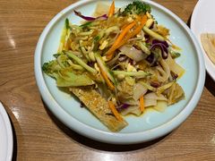 -吕氏疙瘩汤·海鲜新鲁菜(海州利群店)