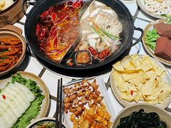 -贰回巷火锅馆(钟楼店)