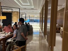 -鱼鲜饭香·招牌汽锅剁椒鱼头王