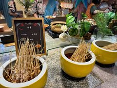 -丽池宫韩式汗蒸会馆(华灯坊店)