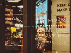 -西西弗书店&矢量咖啡(凯德晶萃广场店)