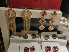 -LADY FAFA(巨鹿路陕西南路路口店)