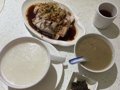 -肥仔文澳门猪骨煲(南京西路店)