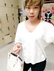 -卡尔诗·科技美肤连锁