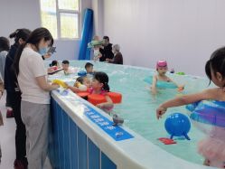-海豚湾婴儿游泳(塘沽店)