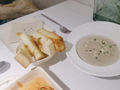 -春树下·树屋花房西餐厅(罍街AS1980店)