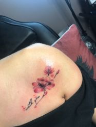 -SNOW TATTOO STUDIO