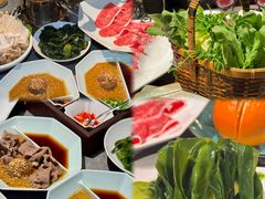 -鼎鼎香·港式火锅·臻选店(北京SKP店)