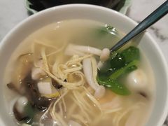 三鲜米线-中8楼风尚云南菜(颐堤港店)