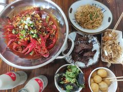 -小球滚滚湘菜馆·烤鱼·口味虾(太平街店)