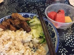 -蜗牛小馆醉乡民谣云南菜(惠新西里店)