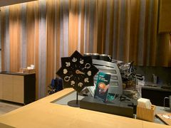 -星巴克臻选(济南恒隆店)