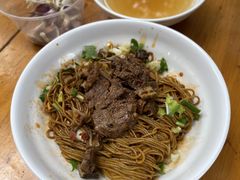 -崇州余荞面(落虹桥店)