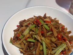 -老街鱼嘴巴(步步高新天地店)
