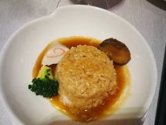 -荣誉国际酒店-云顶旋转餐厅