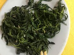 -潮汕长发番薯粥砂锅粥