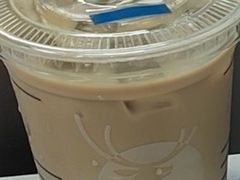 -瑞幸咖啡(华北水利水电大学龙子湖店)
