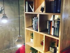 -HIGH FIVE哈福手工汉堡(桂林路店)