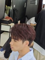 -藤野造型烫发染发