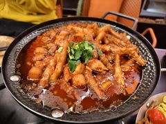 -何师烧烤Pro ·江湖川菜·小龙虾·精酿啤酒(太古里旗舰店)