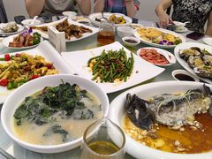 -泉龙渔村·粤式早茶·金牌烧鹅(中山三乡店)