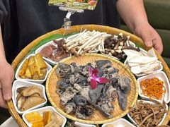 -土连锅·现熬养生汤锅(梁家巷店)