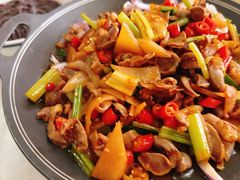 -悦硒楼·新派恩施菜