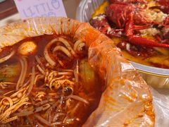 -叶派龙虾•招牌香辣蟹·海鲜(中海国际店)