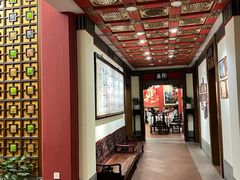 -梅龙镇酒家(南京西路总店)