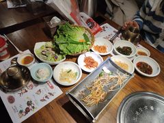 -明哲家韩国料理(1818美食广场店)