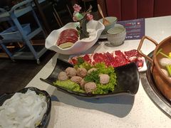 -牛村来人潮汕牛肉火锅(西单店)
