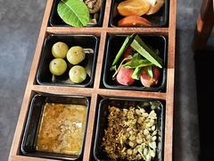 -花菇朵·云山雀 ll 野生菌锅·野果酸汤·精品滇菜(万柳店)