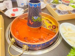 番茄牛油鸳鸯锅-咏江南·苏式火锅·苏州评弹(观前街店)
