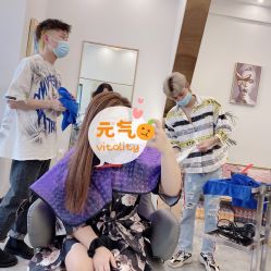 -V8潮牌·接发烫染连锁