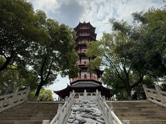 -绳金塔