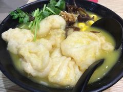 -渔米丰·广府鱼汤米线(光明广场店)