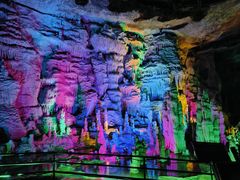 -泰安地下龙宫景区