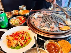 -伏一解牛烤肉专门店(信业购物中心店)