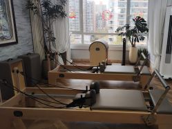 -橙沐普拉提瑜伽