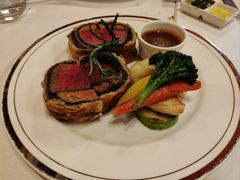 -塞纳河法国餐厅(意式风情街店)